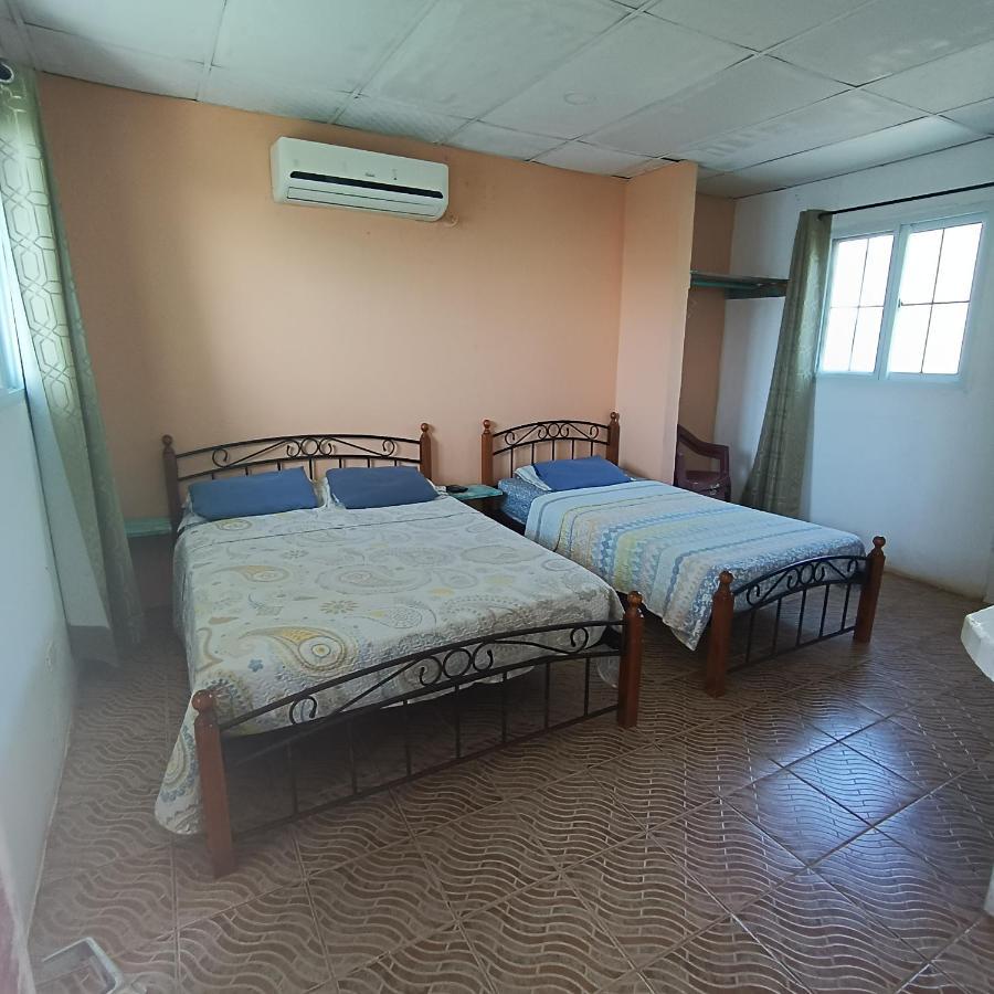 Rancho Juancho Hotel Портобело Екстериор снимка